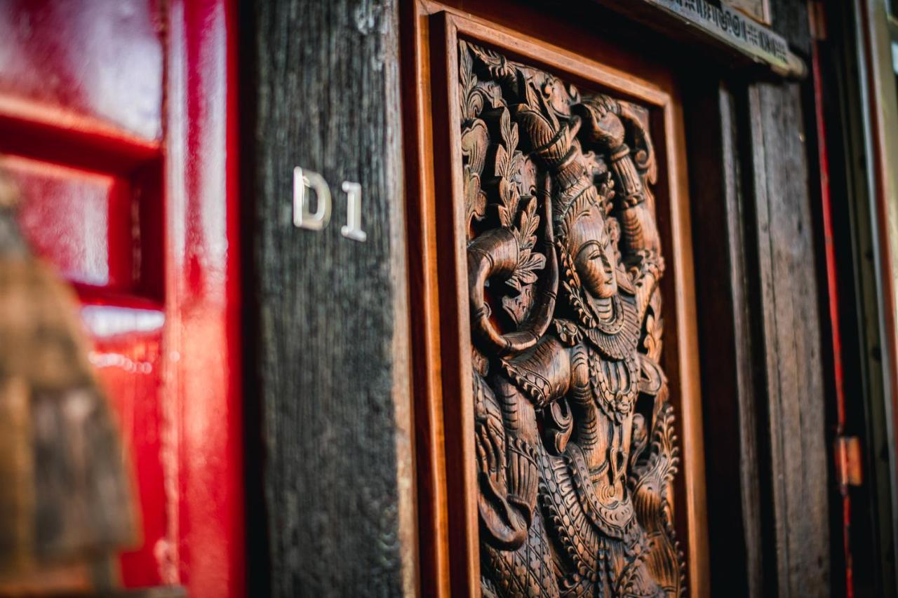 Suankaew​ Art​ Hostel​ Чонбури Экстерьер фото