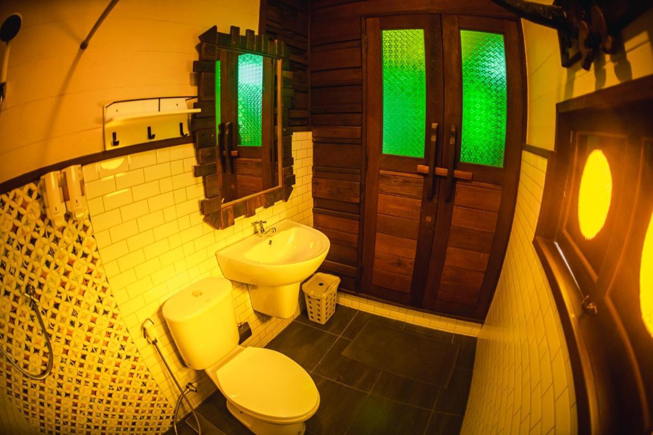 Suankaew​ Art​ Hostel​ Чонбури Экстерьер фото
