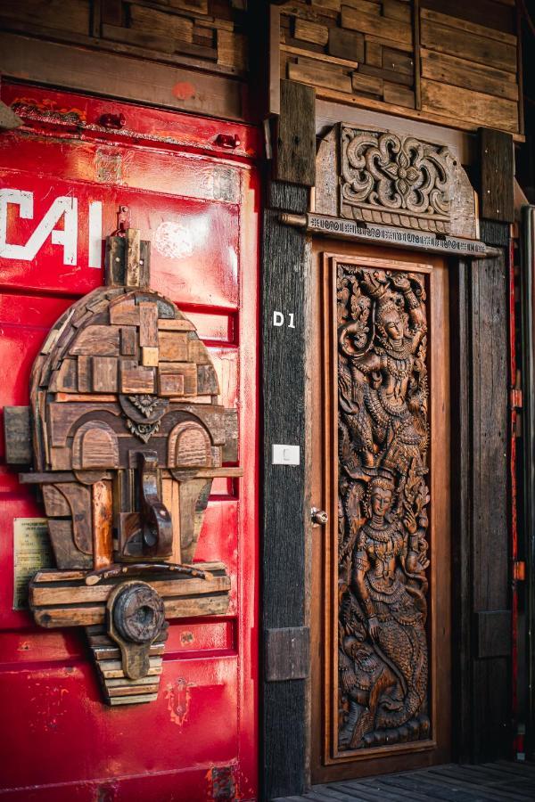 Suankaew​ Art​ Hostel​ Чонбури Экстерьер фото